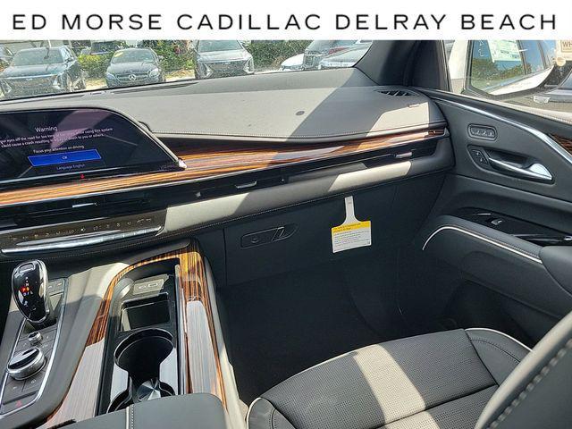 new 2024 Cadillac Escalade ESV car