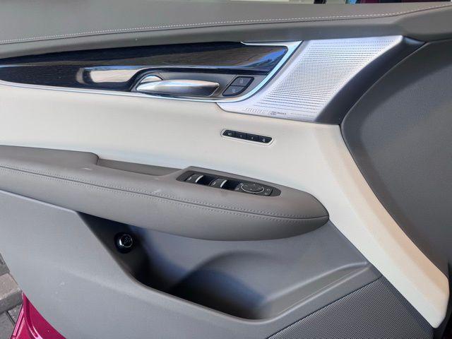 new 2025 Cadillac XT6 car, priced at $68,665