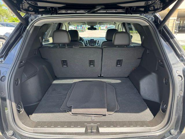 used 2022 Chevrolet Equinox car, priced at $20,999