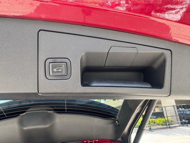 used 2019 Cadillac XT4 car, priced at $20,495