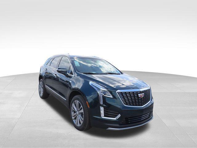 new 2025 Cadillac XT5 car, priced at $52,615