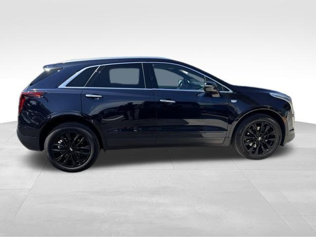 used 2022 Cadillac XT5 car, priced at $34,995