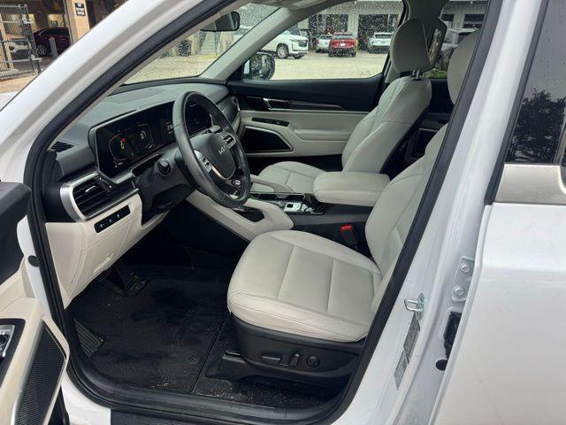 used 2023 Kia Telluride car, priced at $32,995