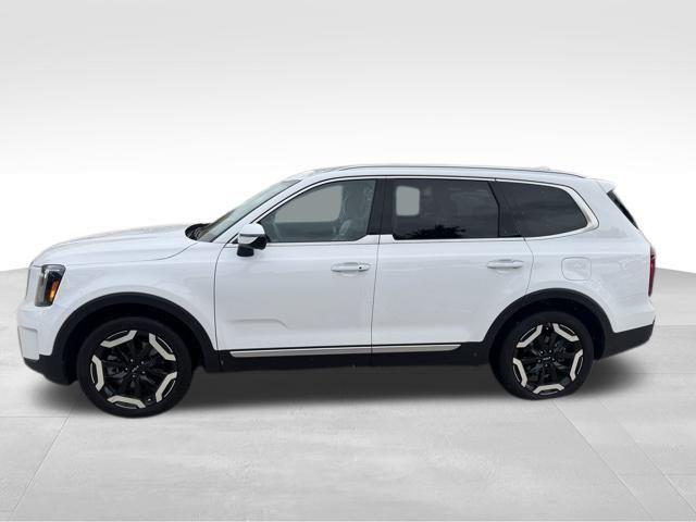 used 2023 Kia Telluride car, priced at $32,995