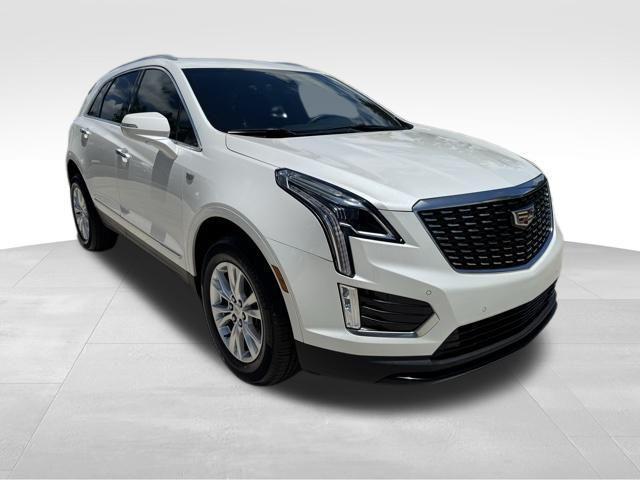 used 2022 Cadillac XT5 car, priced at $30,310