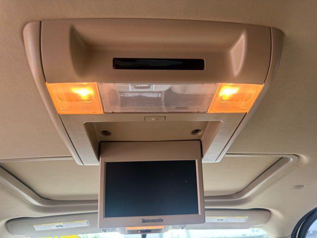 used 2013 Cadillac Escalade ESV car, priced at $16,365
