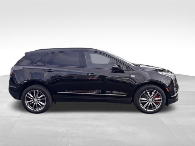 used 2024 Cadillac XT5 car, priced at $53,995