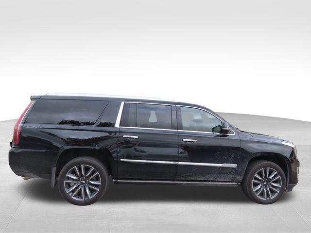 used 2020 Cadillac Escalade ESV car, priced at $43,974