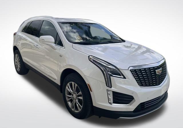 used 2021 Cadillac XT5 car, priced at $28,999