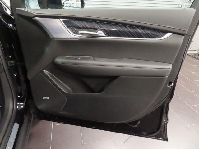 new 2025 Cadillac XT6 car, priced at $56,864