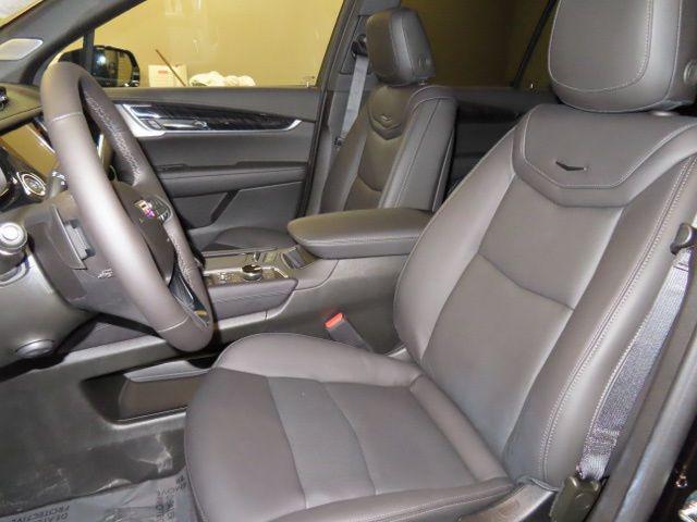 new 2025 Cadillac XT6 car, priced at $56,864