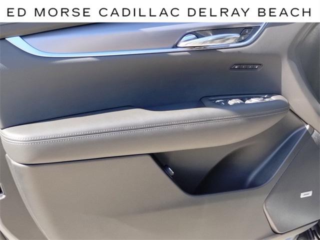 new 2024 Cadillac XT6 car, priced at $50,190