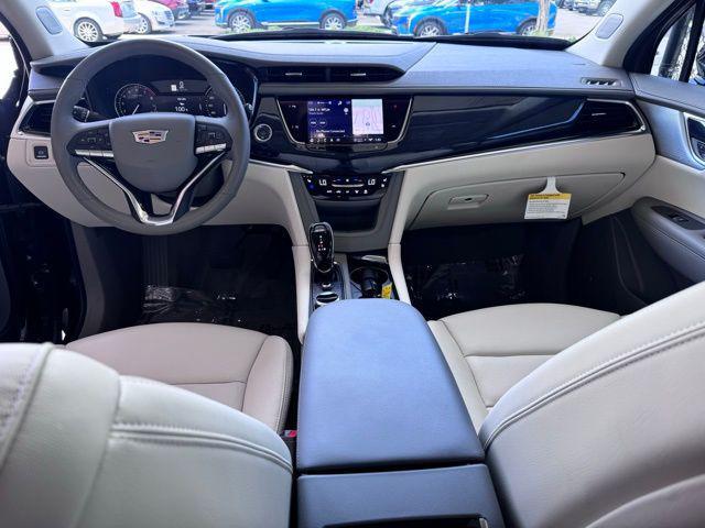used 2025 Cadillac XT6 car, priced at $49,185