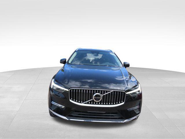 used 2022 Volvo XC60 car, priced at $35,826