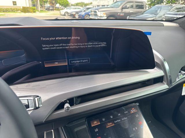 new 2026 Cadillac VISTIQ car, priced at $101,613