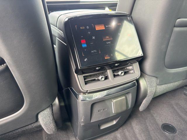 new 2026 Cadillac VISTIQ car, priced at $101,613