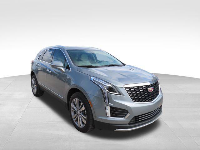 used 2024 Cadillac XT5 car, priced at $42,124