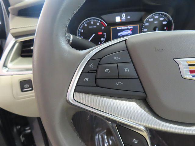 used 2024 Cadillac XT5 car, priced at $42,124