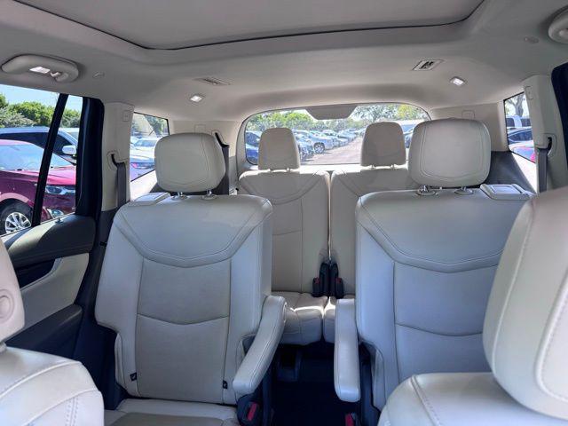 used 2023 Cadillac XT6 car, priced at $34,677