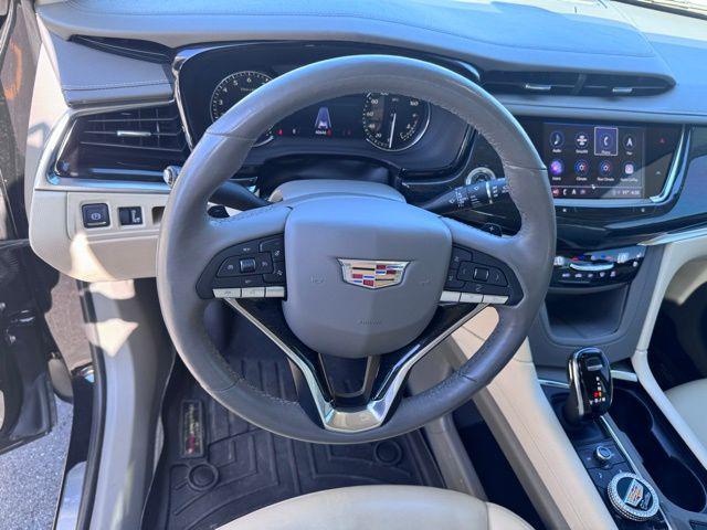 used 2023 Cadillac XT6 car, priced at $34,677