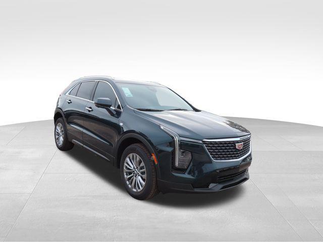 new 2025 Cadillac XT4 car, priced at $42,615