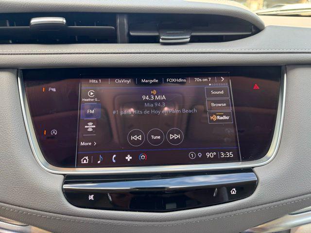 used 2022 Cadillac XT5 car, priced at $31,504