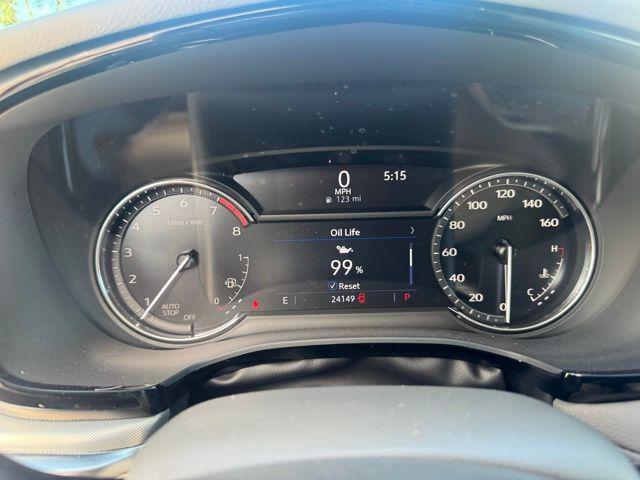 used 2022 Cadillac XT5 car, priced at $35,995