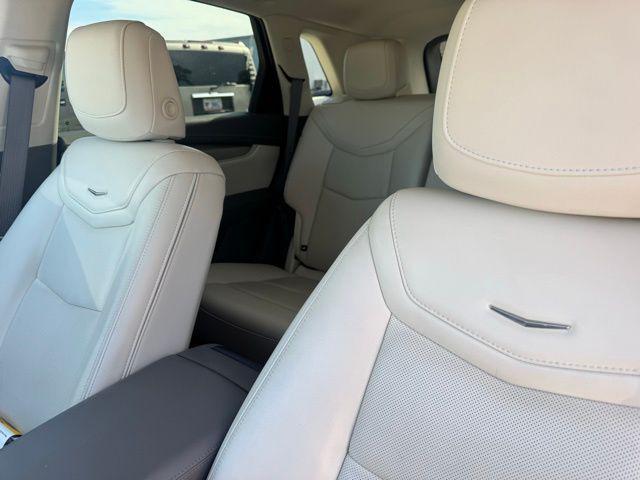 used 2022 Cadillac XT5 car, priced at $35,995
