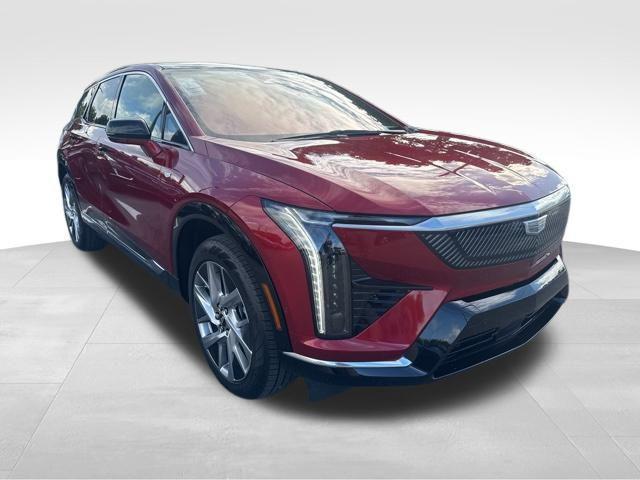 new 2025 Cadillac OPTIQ car, priced at $58,393