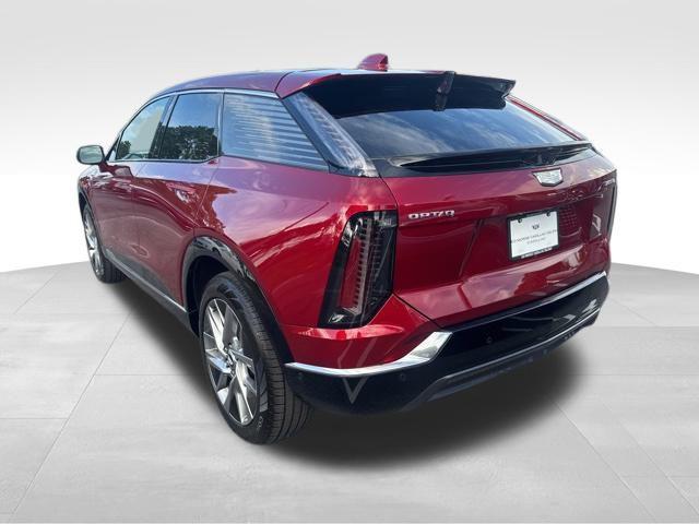 new 2025 Cadillac OPTIQ car, priced at $58,393