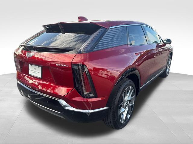 new 2025 Cadillac OPTIQ car, priced at $58,393