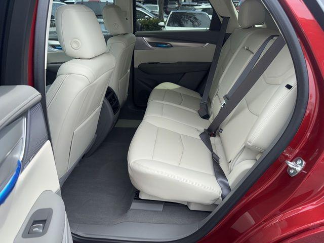 new 2025 Cadillac XT5 car, priced at $53,614