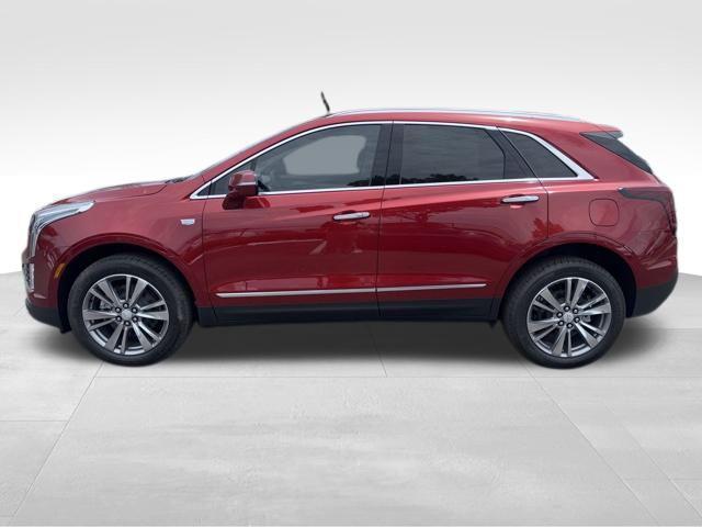 new 2025 Cadillac XT5 car, priced at $53,614