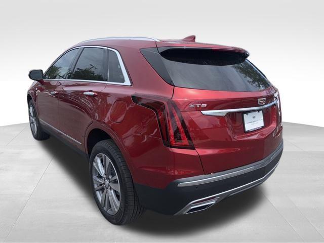 new 2025 Cadillac XT5 car, priced at $53,614