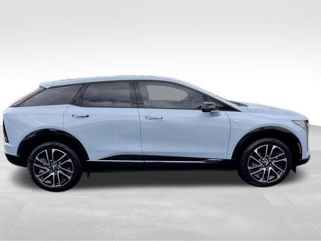 new 2025 Cadillac OPTIQ car, priced at $57,494