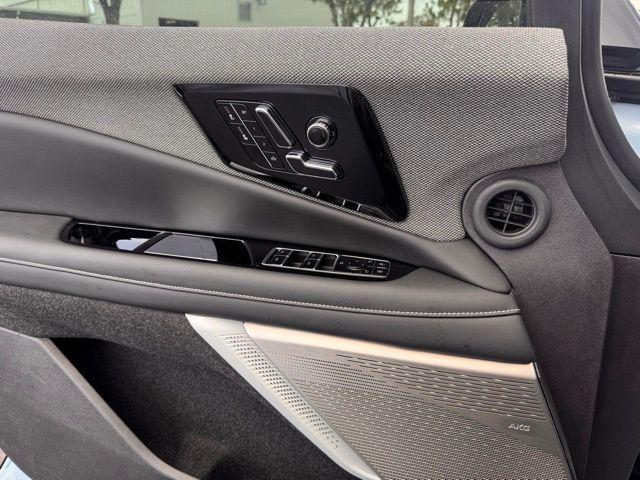 new 2025 Cadillac OPTIQ car, priced at $57,494
