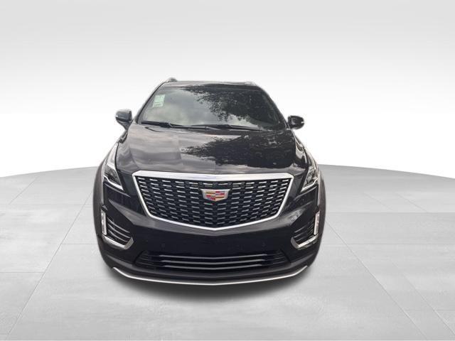 new 2025 Cadillac XT5 car, priced at $54,060