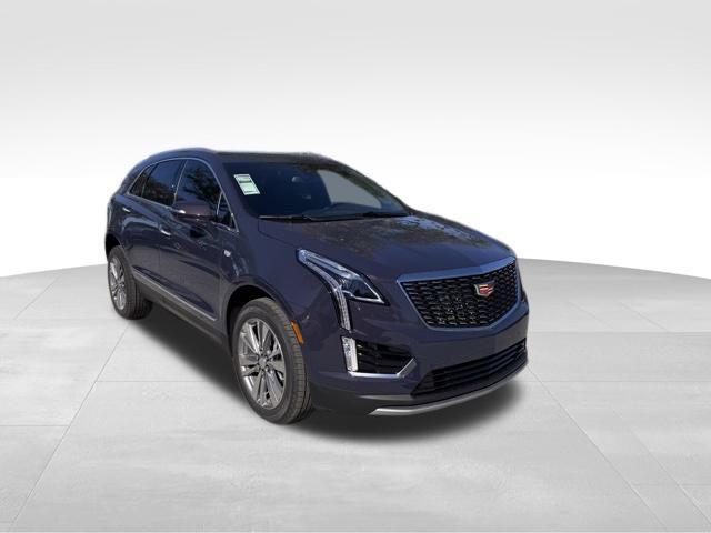 new 2025 Cadillac XT5 car, priced at $53,914