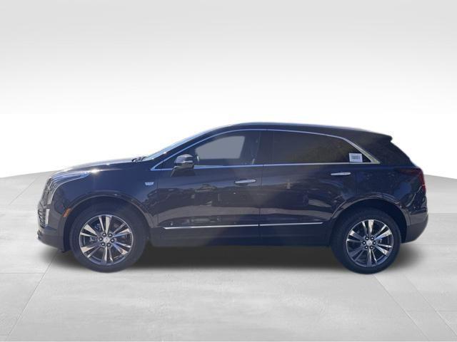 new 2025 Cadillac XT5 car, priced at $53,914