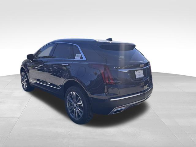 new 2025 Cadillac XT5 car, priced at $53,914