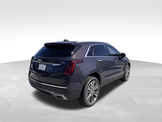 new 2025 Cadillac XT5 car, priced at $53,914