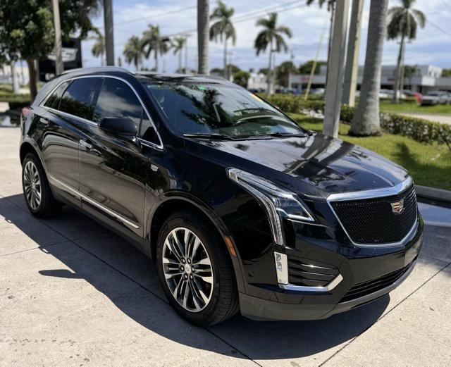 used 2017 Cadillac XT5 car, priced at $17,378