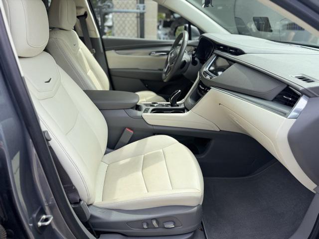 used 2021 Cadillac XT5 car, priced at $34,961