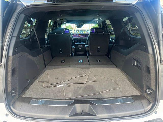used 2025 Cadillac Escalade ESV car, priced at $132,404