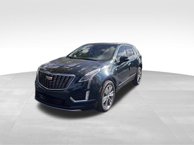 new 2025 Cadillac XT5 car, priced at $53,914