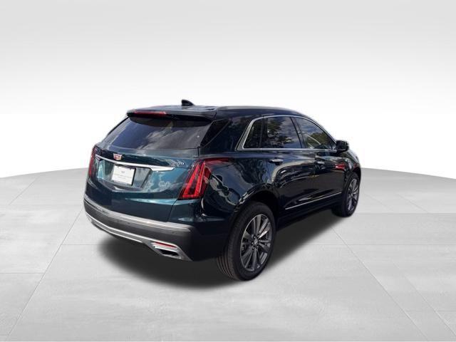 new 2025 Cadillac XT5 car, priced at $53,914