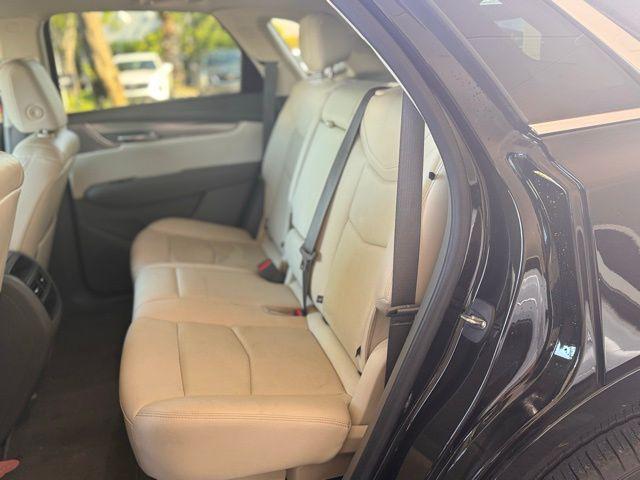 used 2021 Cadillac XT5 car, priced at $27,999