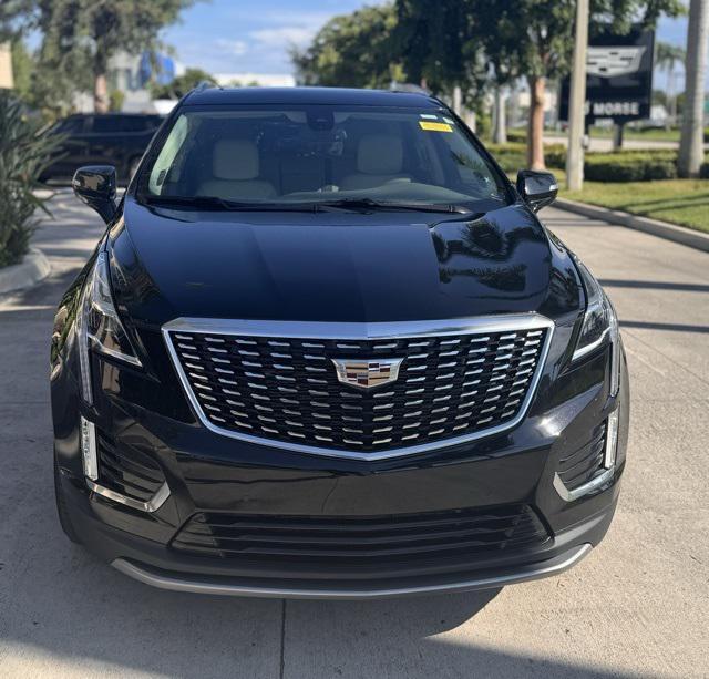 used 2021 Cadillac XT5 car, priced at $31,999