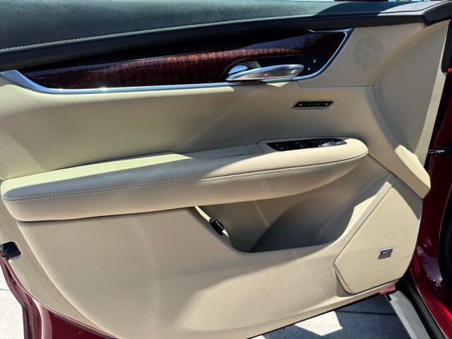 used 2019 Cadillac XT5 car, priced at $18,795
