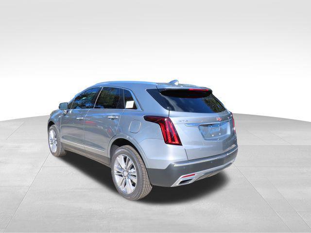 new 2025 Cadillac XT5 car, priced at $51,990